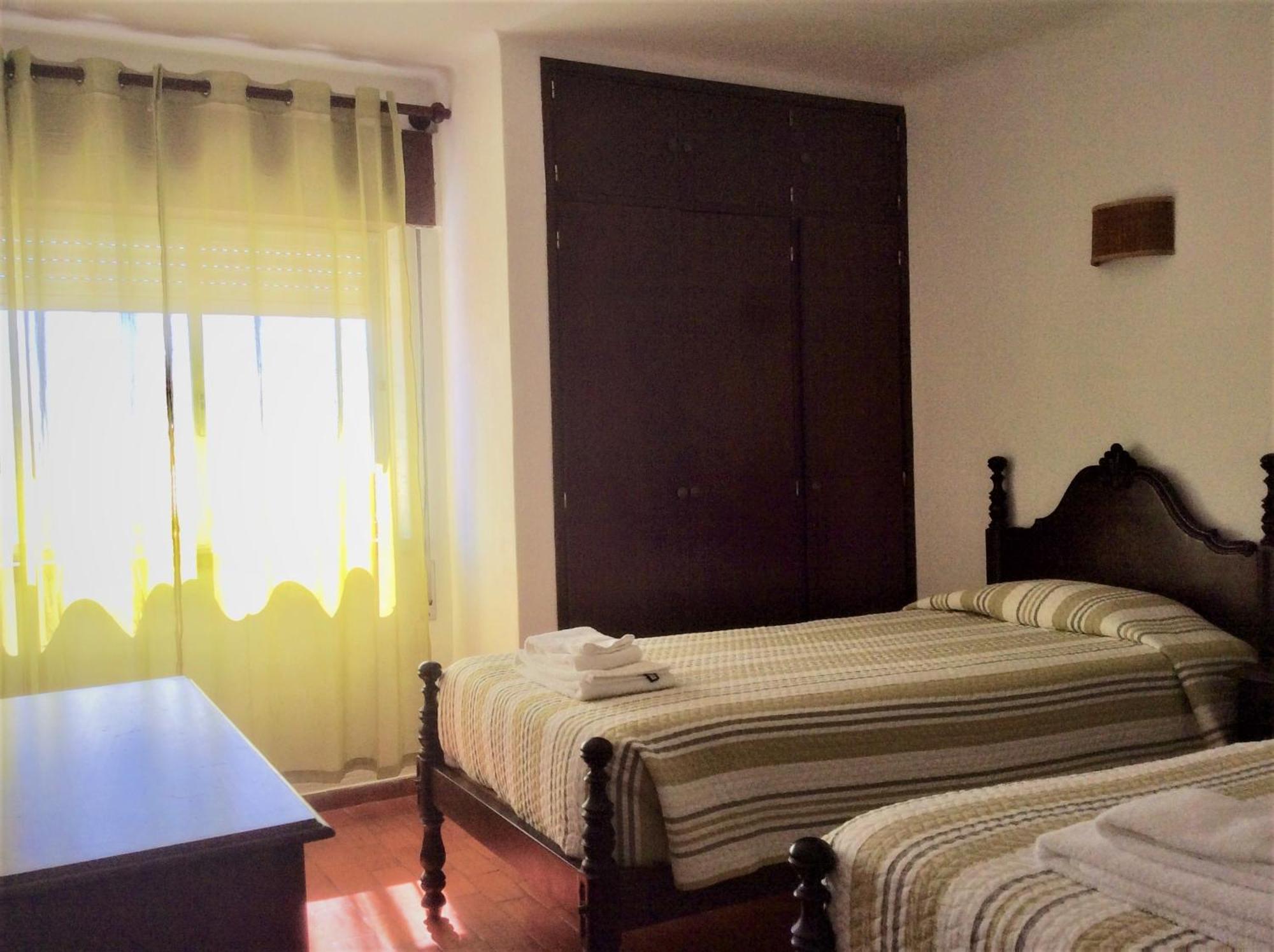 Apartamentos Salema Praia Club Exterior foto