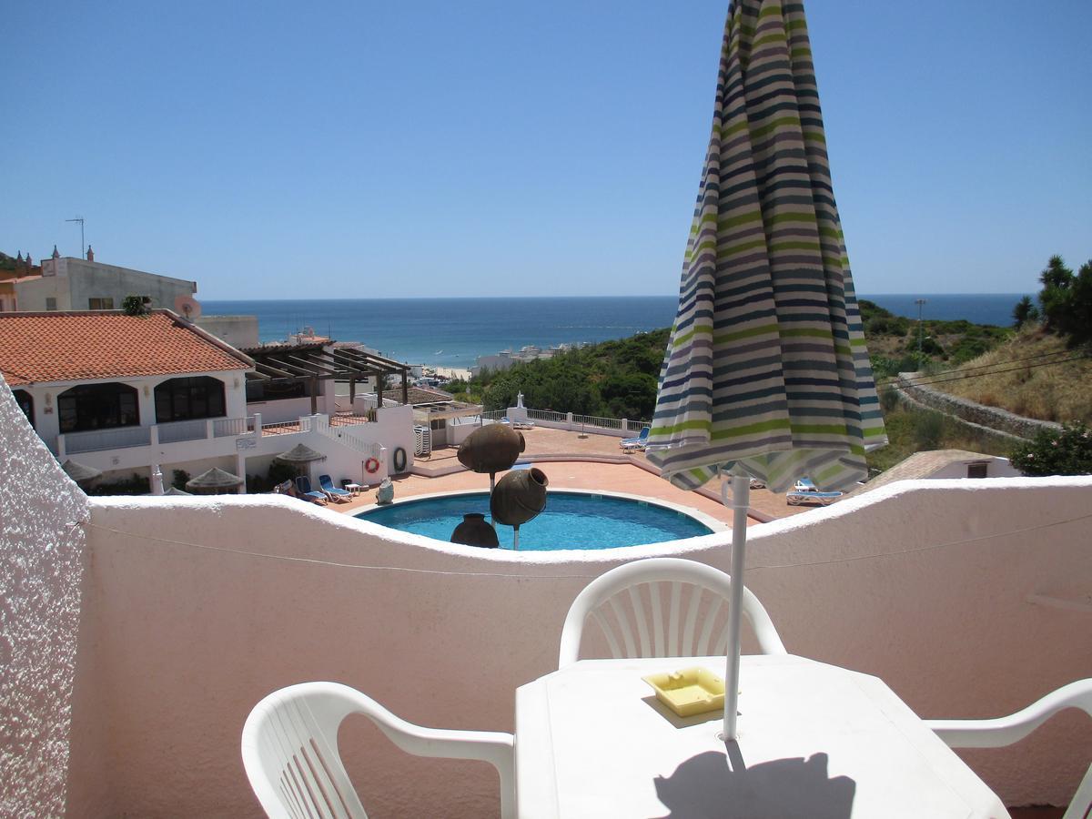 Apartamentos Salema Praia Club Exterior foto